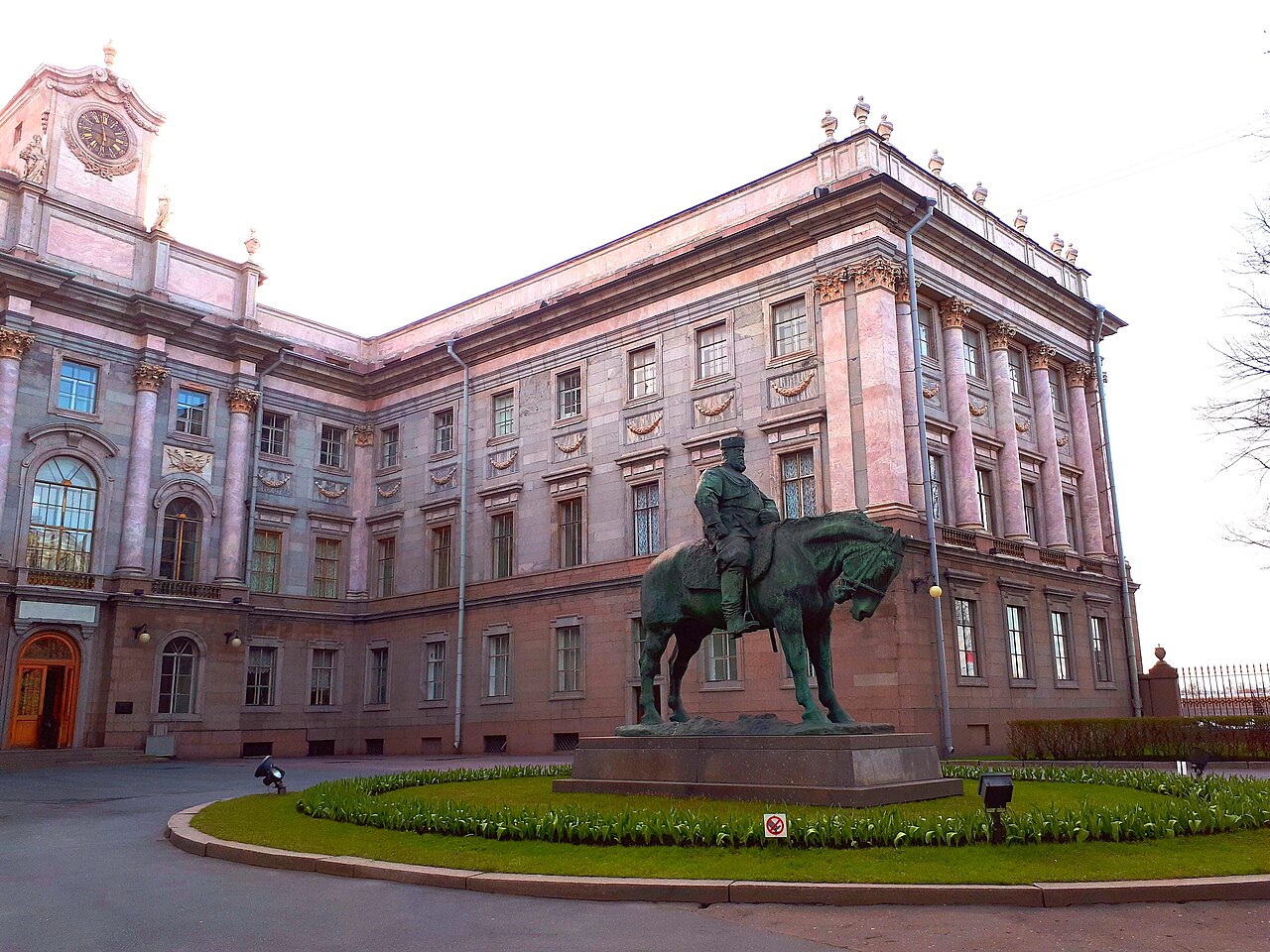 Мраморный дворец
